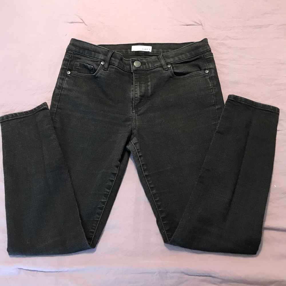 LOFT size P30/10 black skinny jeans